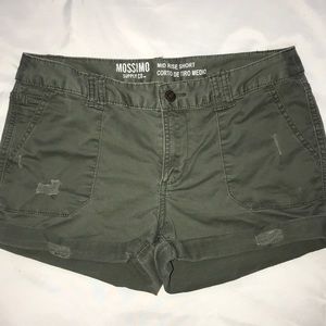 Mid rise shorts